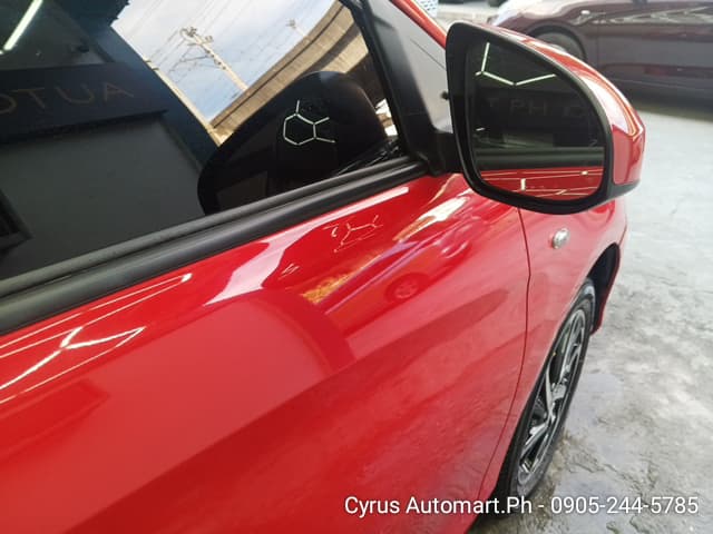 Car gallery image
