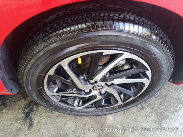 Car gallery image