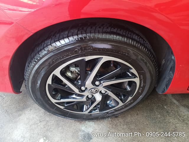 Car gallery image