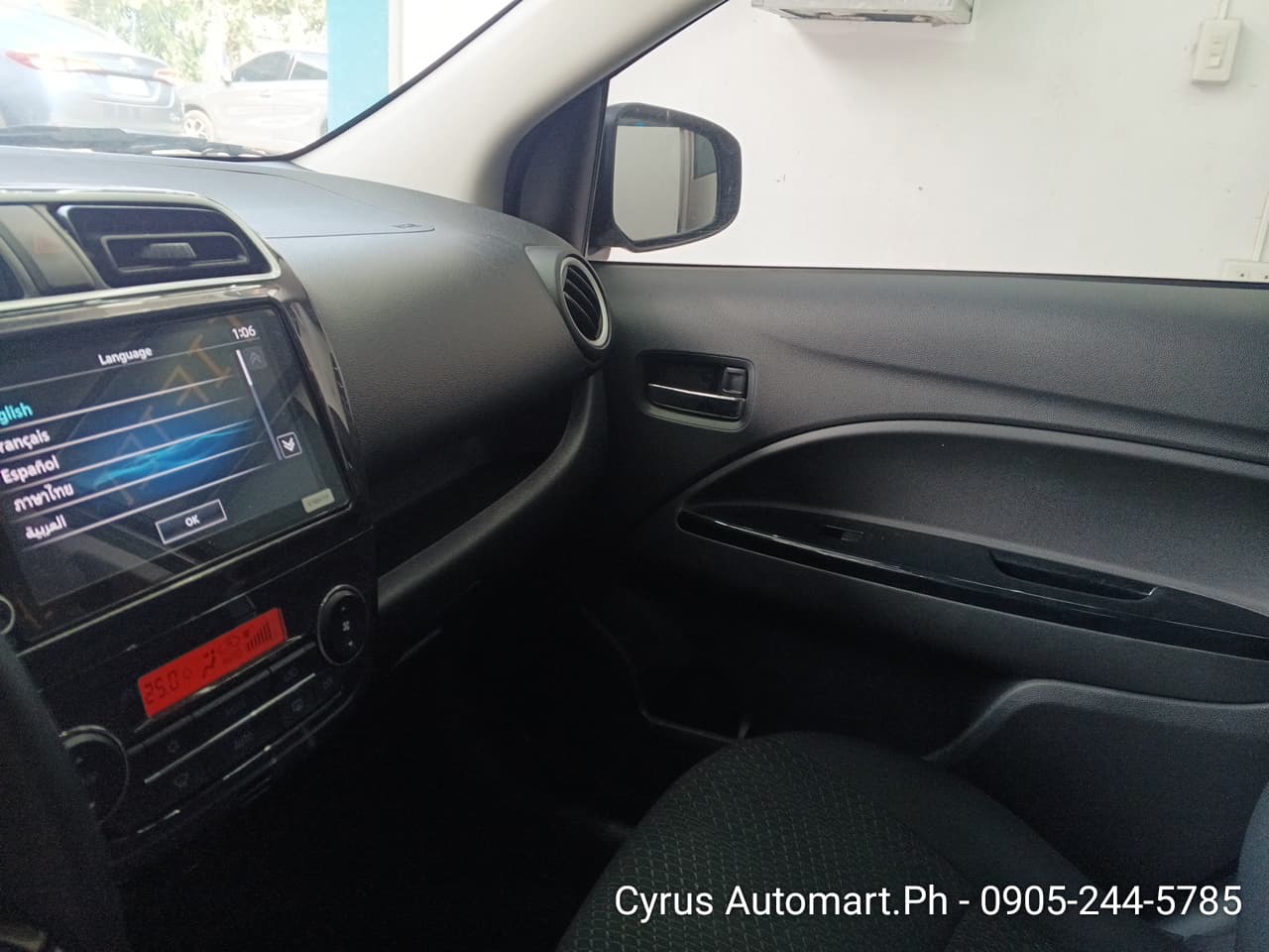 Car gallery image