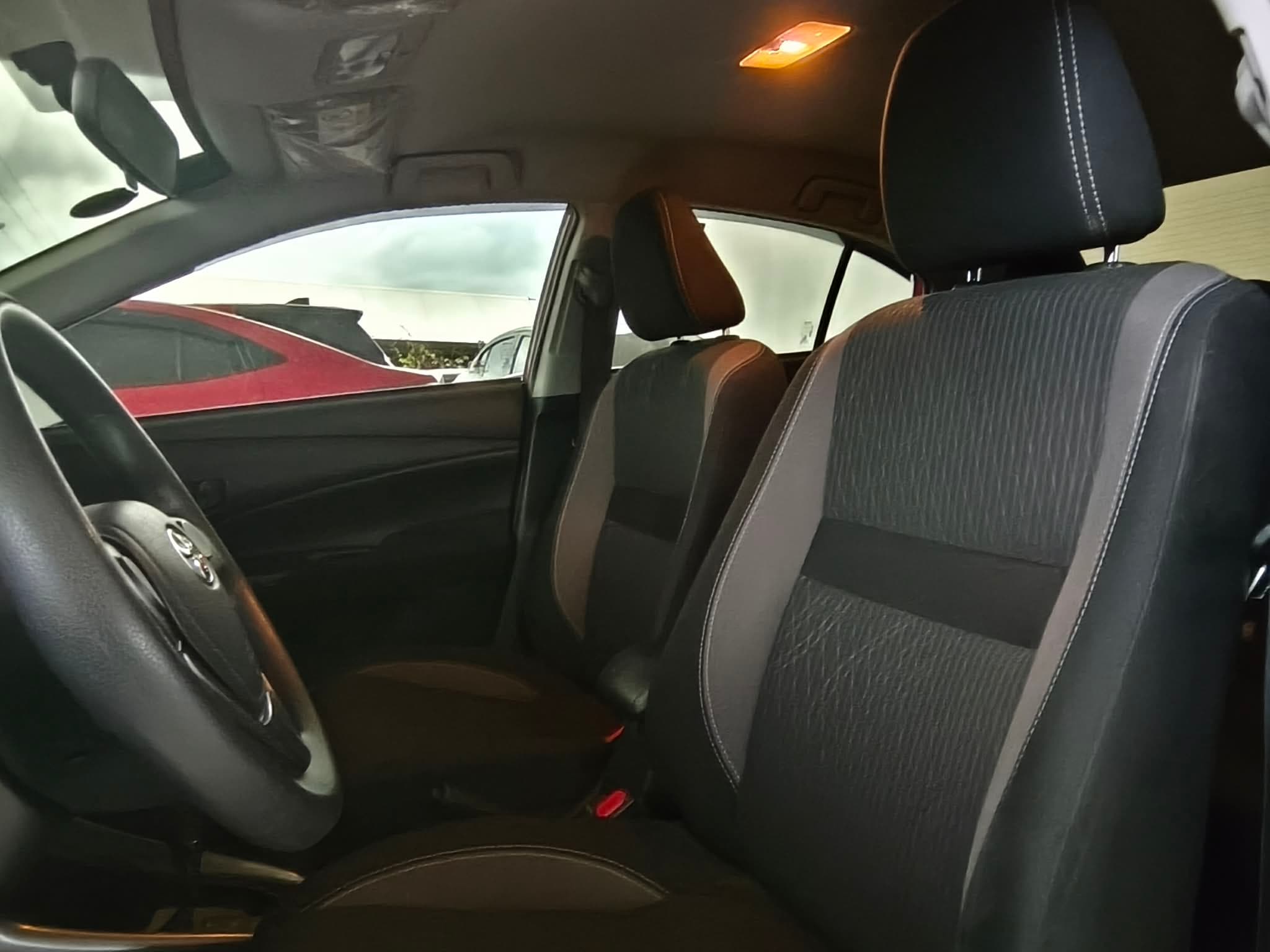 Car gallery image