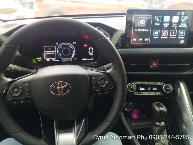 Car gallery image