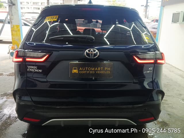 Car gallery image