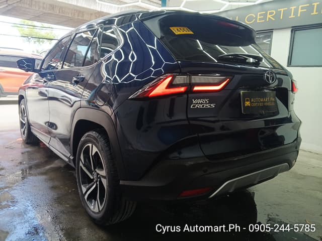 Car gallery image