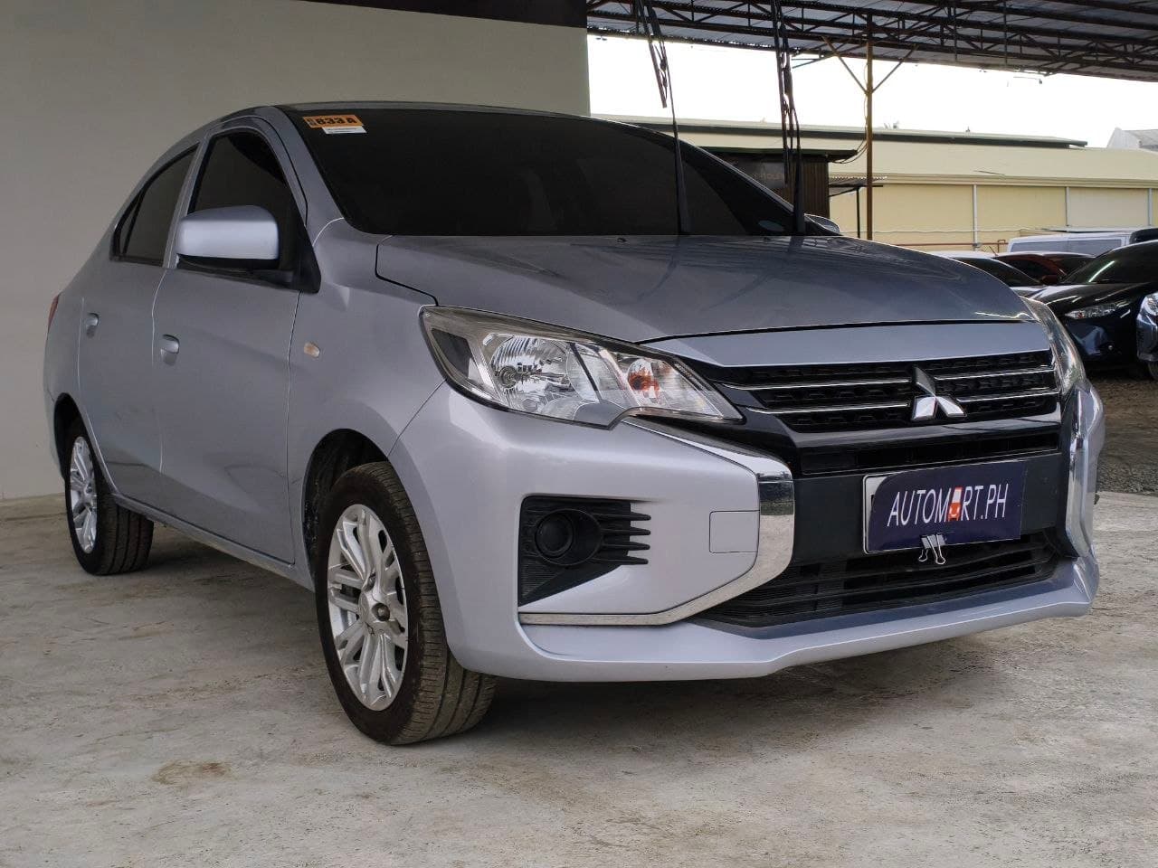 Car gallery image