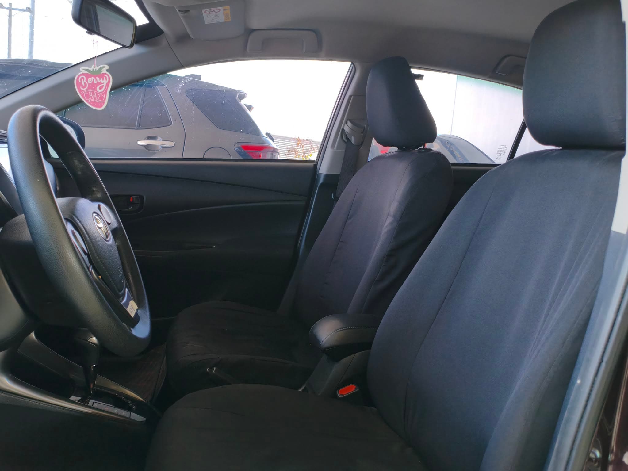 Car gallery image