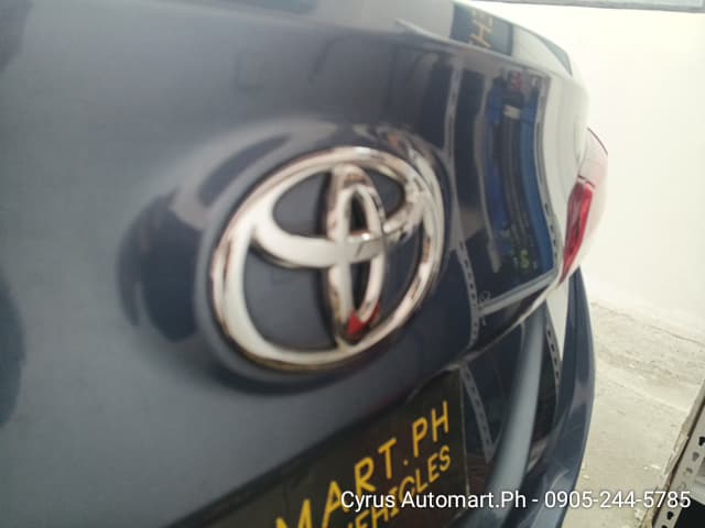 Car gallery image