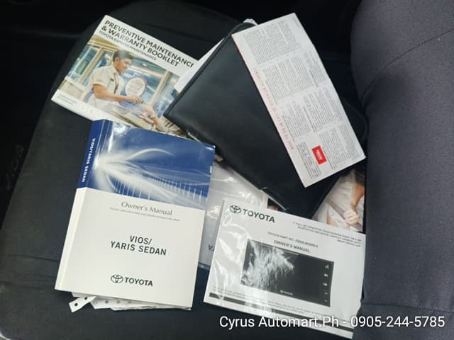 Car gallery image