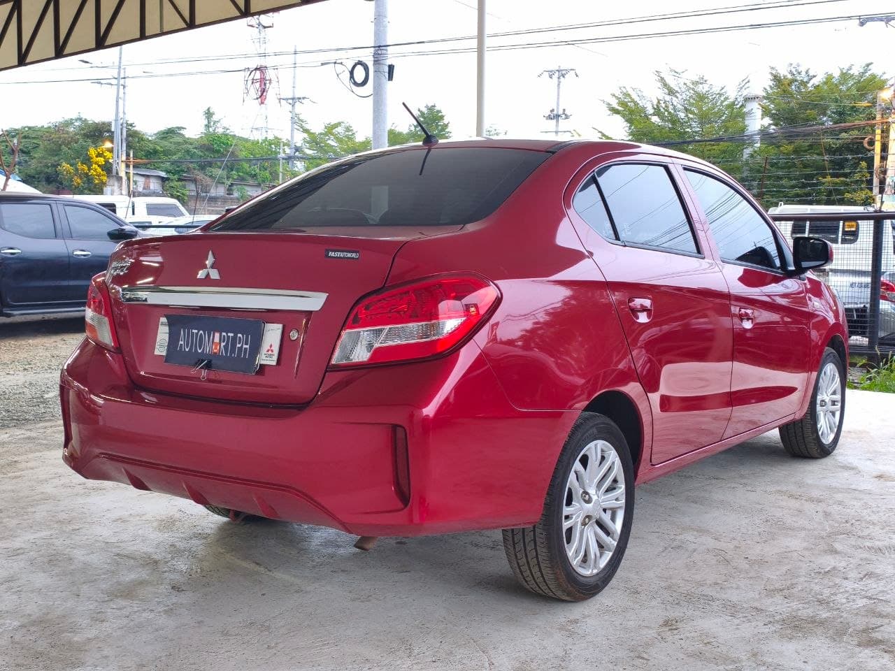Car gallery image
