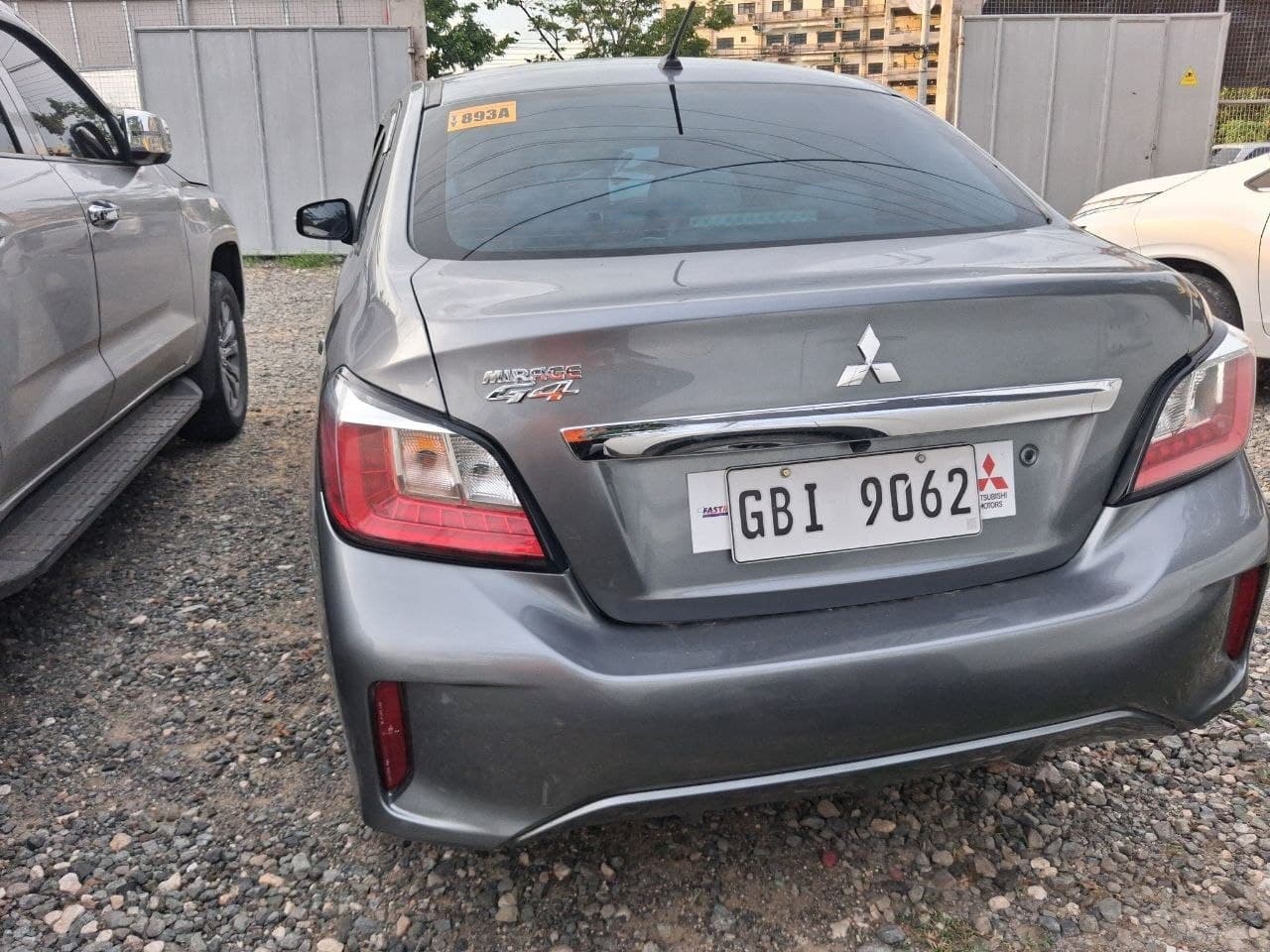 Car gallery image