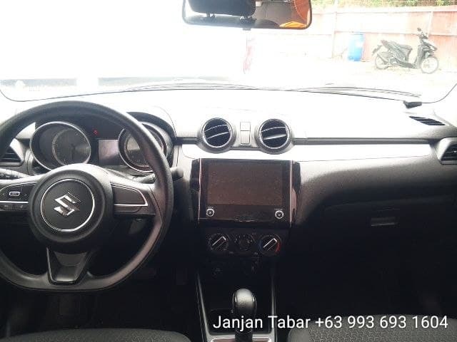 Car gallery image