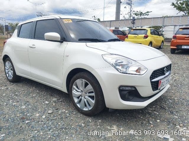 Car gallery image