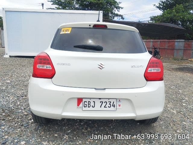 Car gallery image