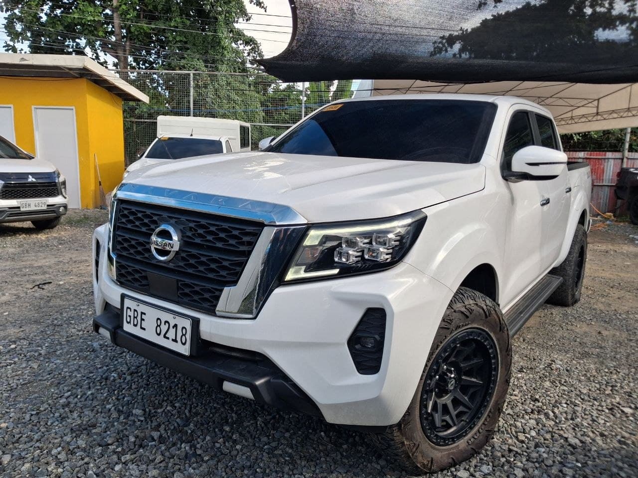 Car gallery image