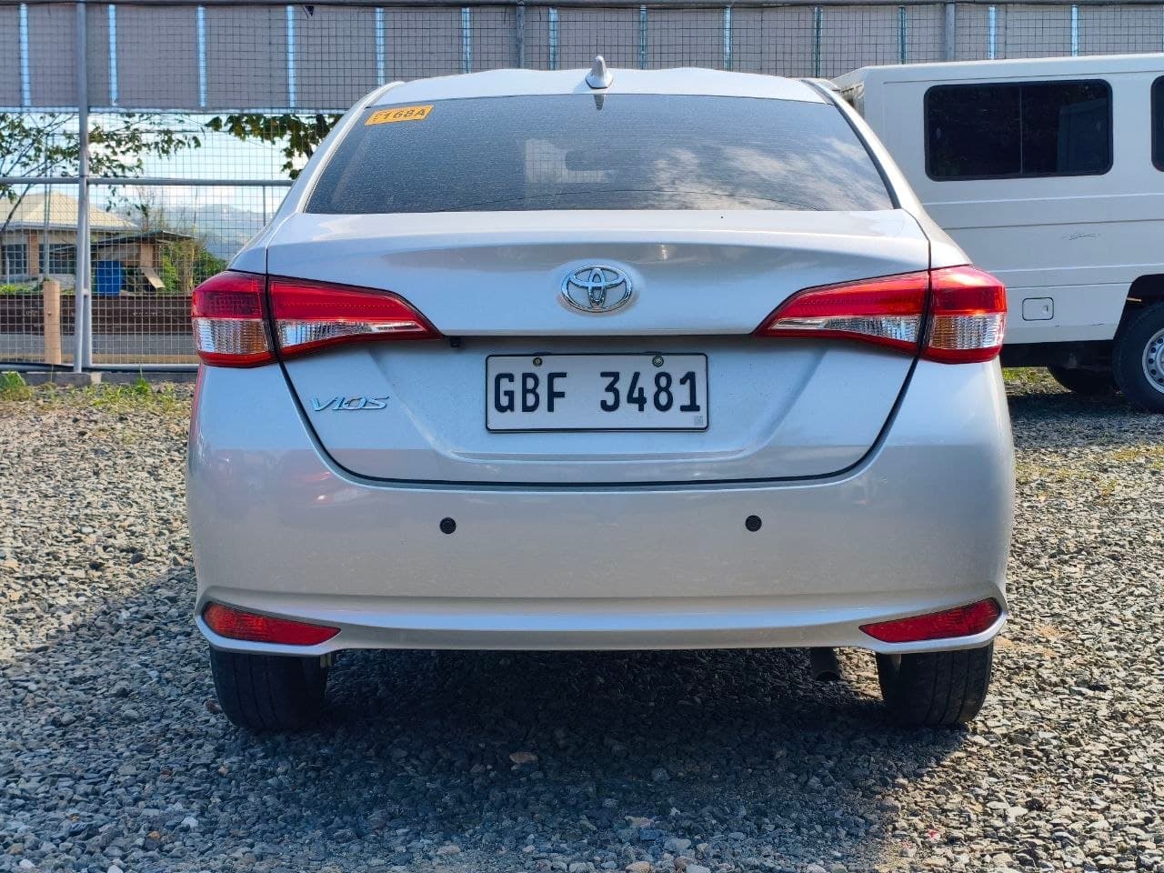 Car gallery image