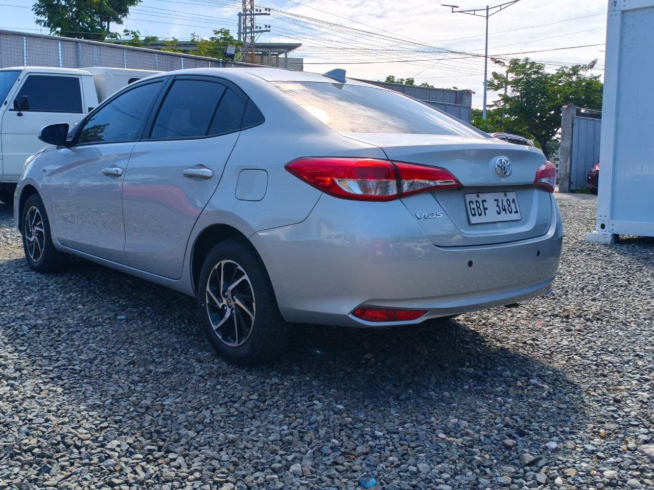 Car gallery image