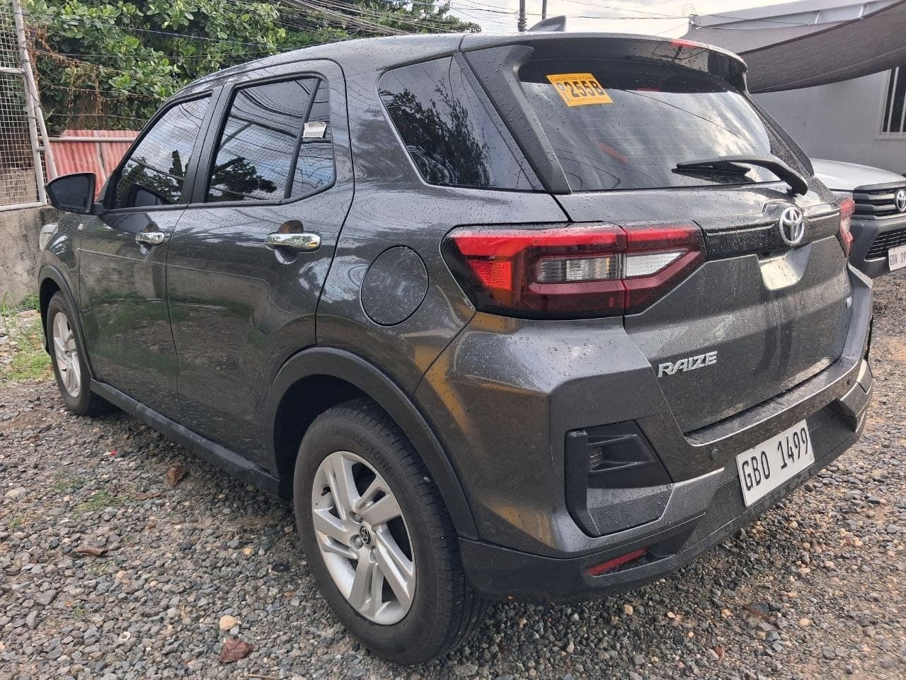 Car gallery image