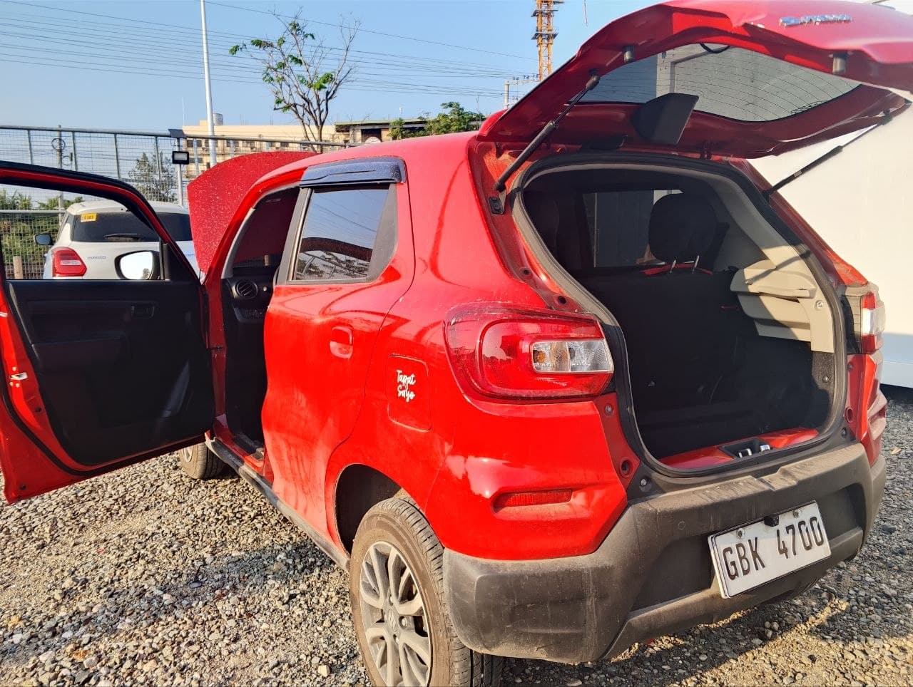 Car gallery image