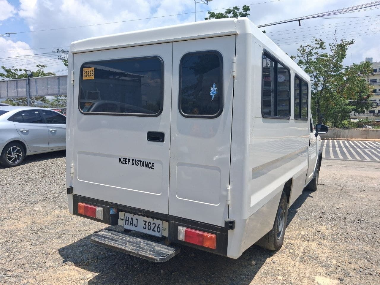 Car gallery image