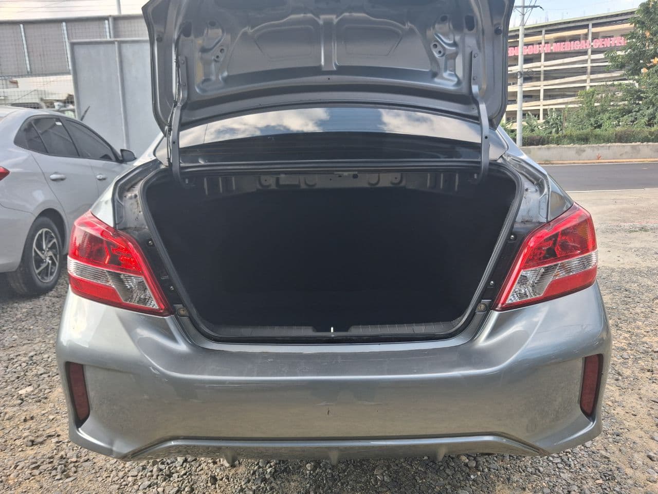 Car gallery image