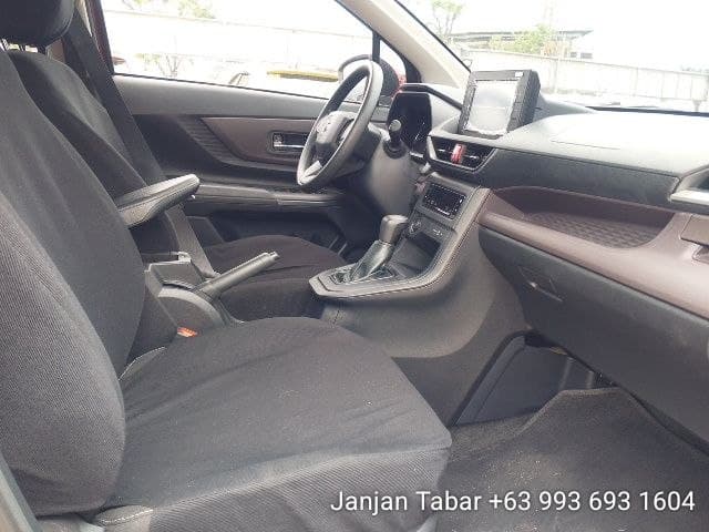 Car gallery image