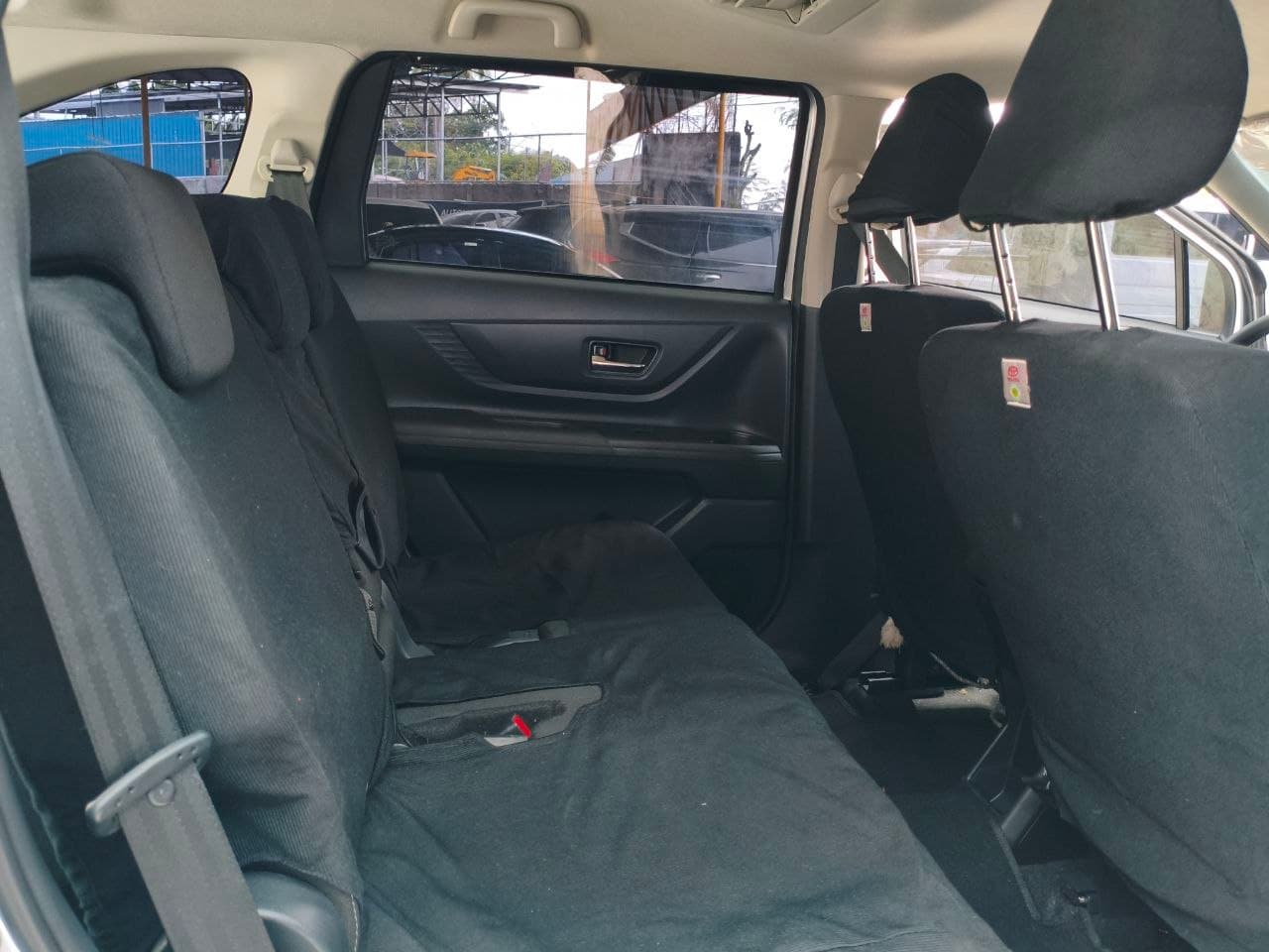 Car gallery image