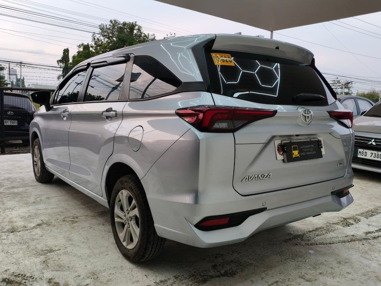 Car gallery image