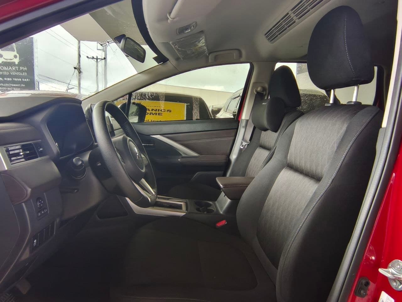 Car gallery image