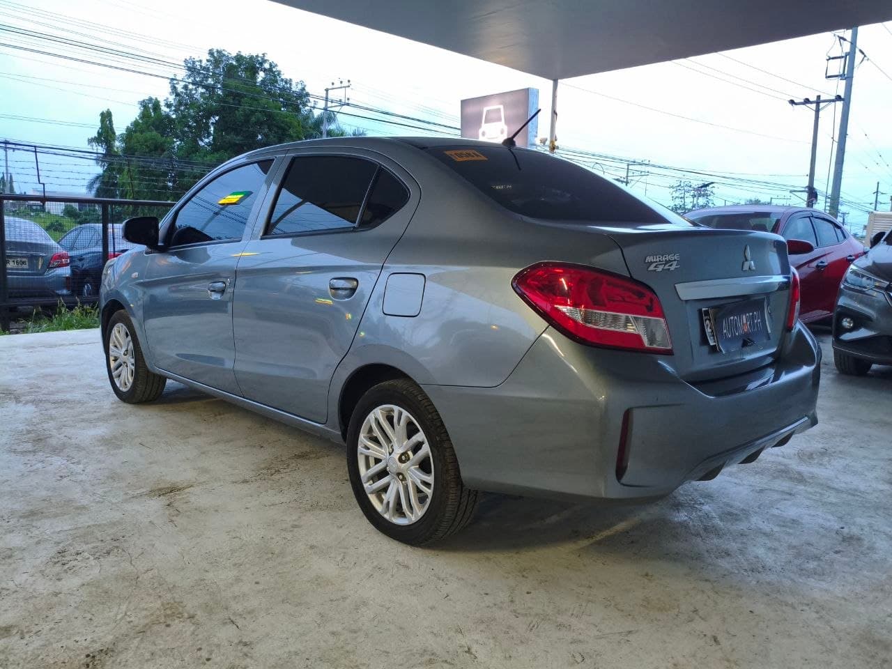 Car gallery image