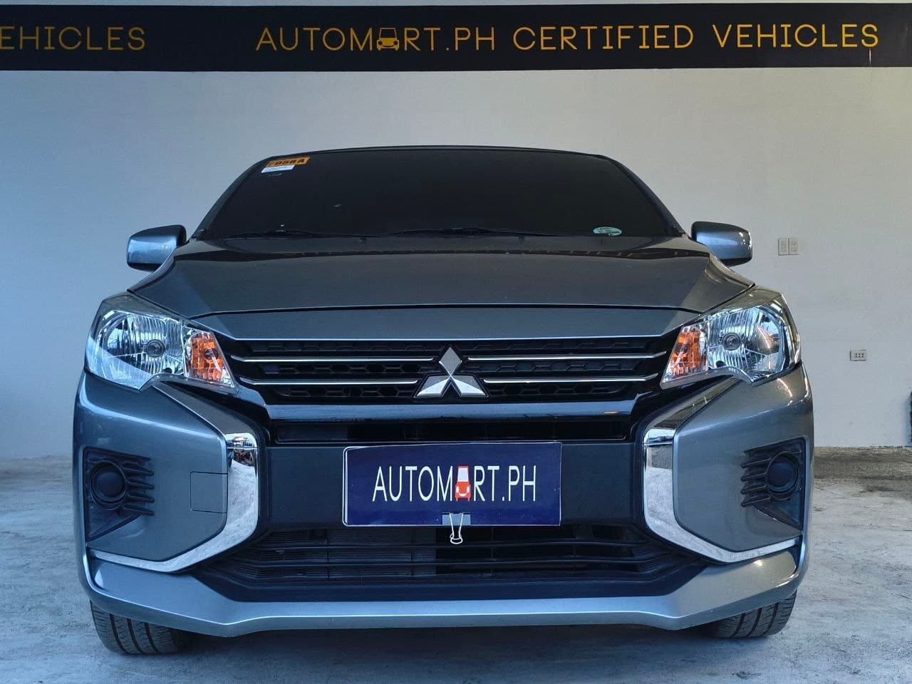 Car gallery image