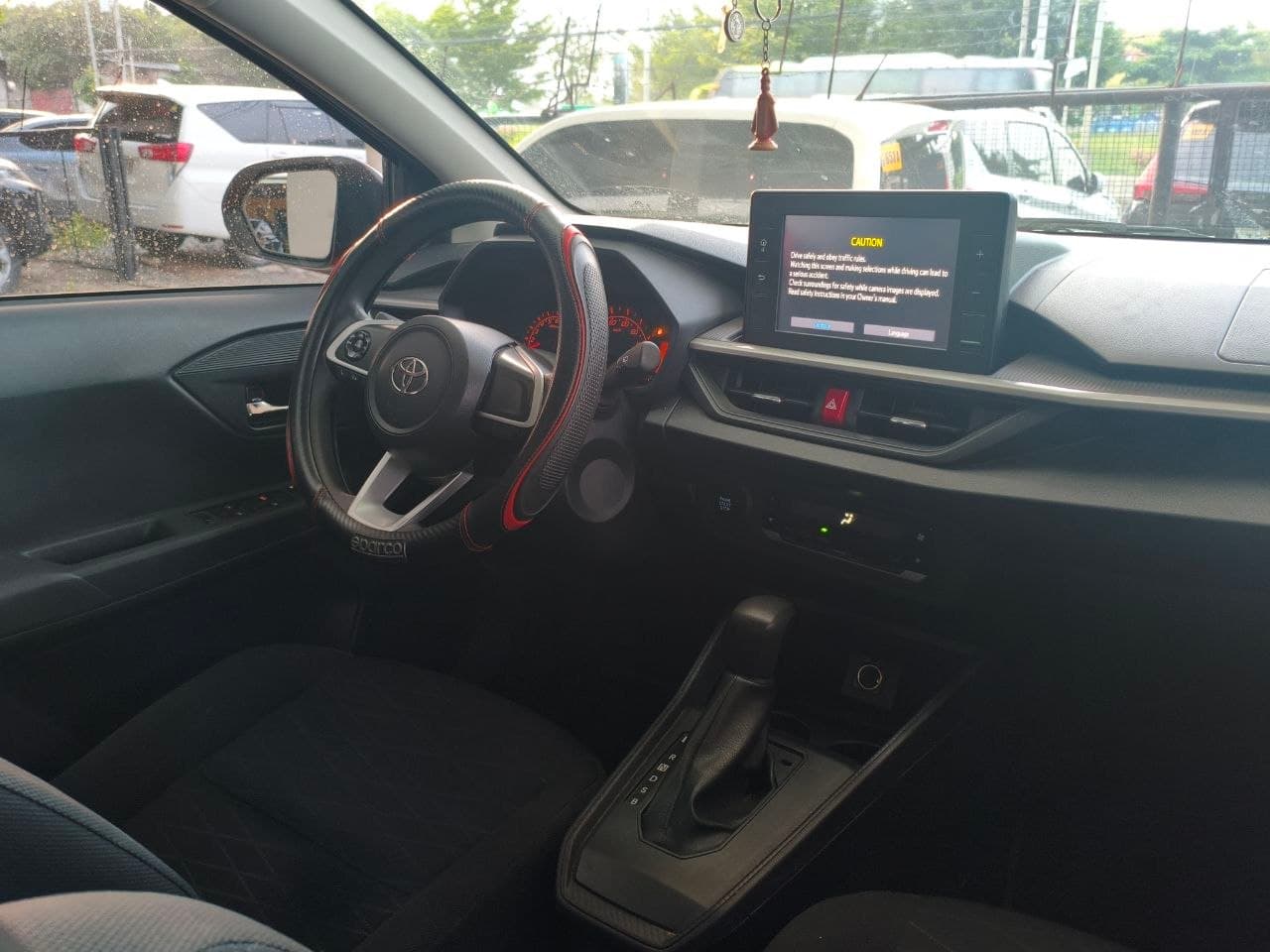Car gallery image