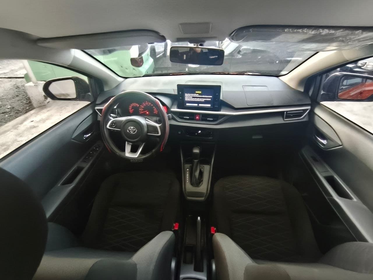 Car gallery image