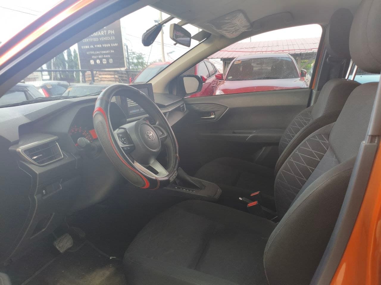 Car gallery image