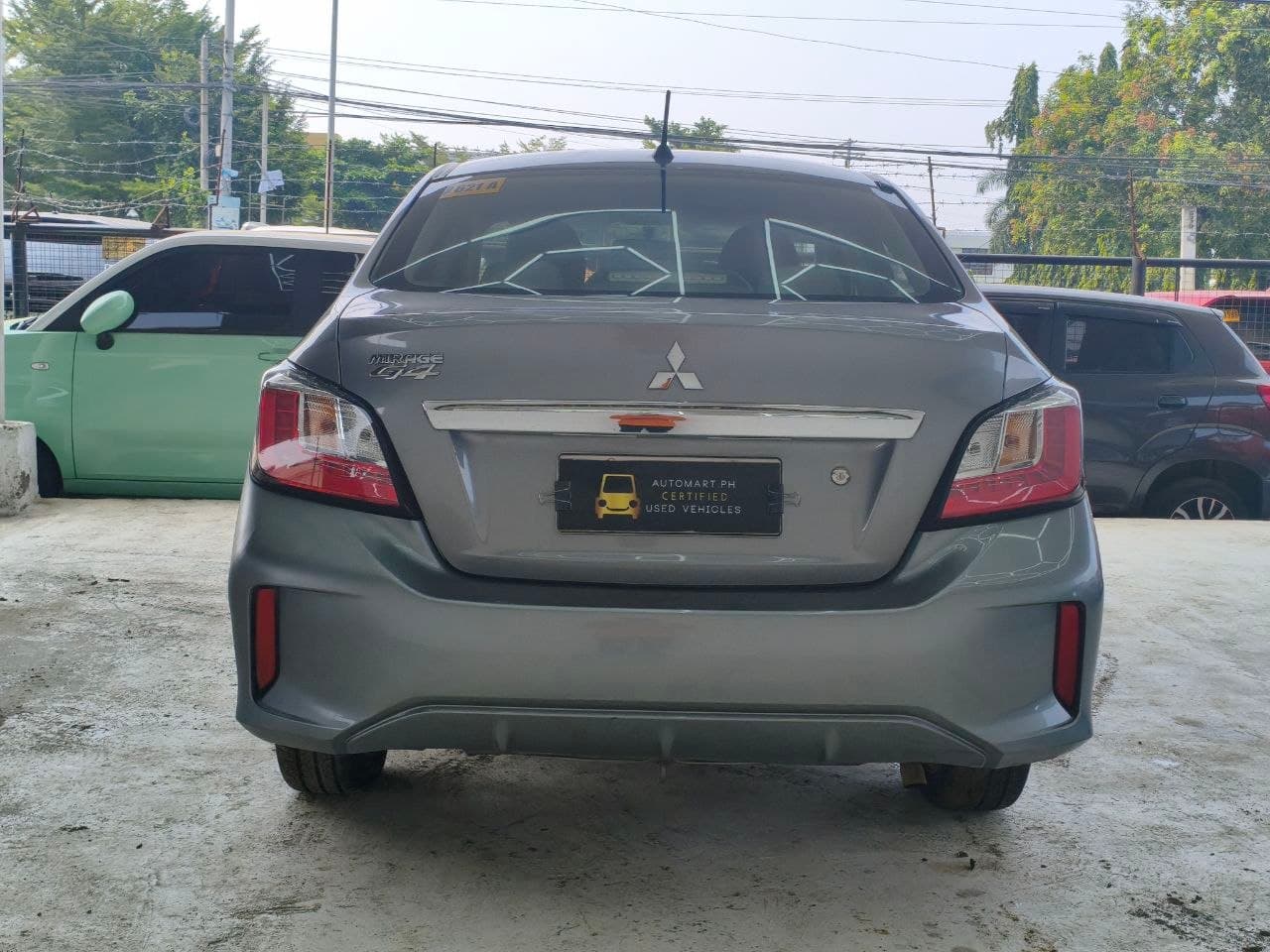 Car gallery image