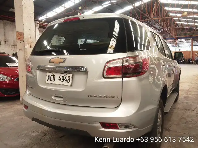 Car gallery image