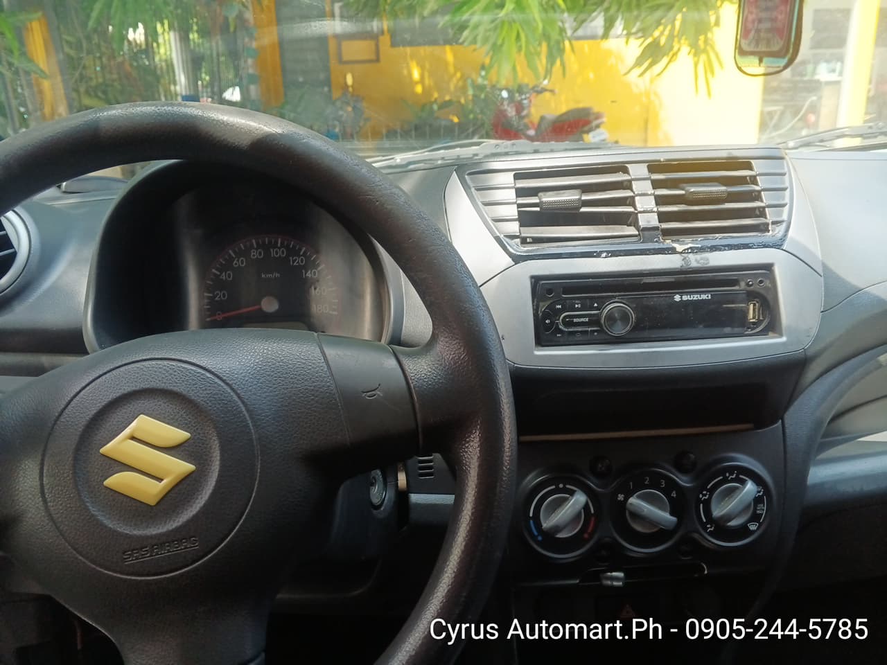 Car gallery image