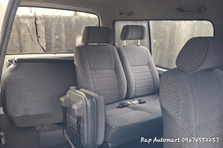 Car gallery image