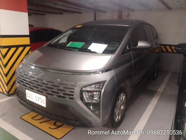 Car gallery image