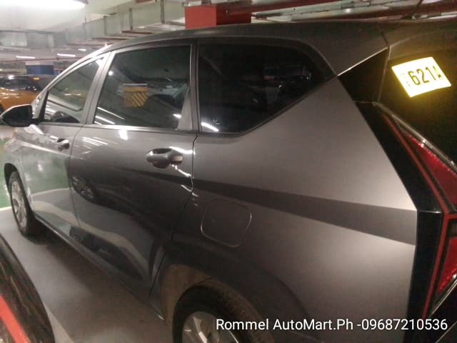 Car gallery image