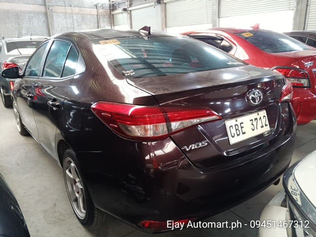 Car gallery image
