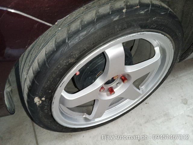 Car gallery image
