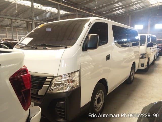 Car gallery image