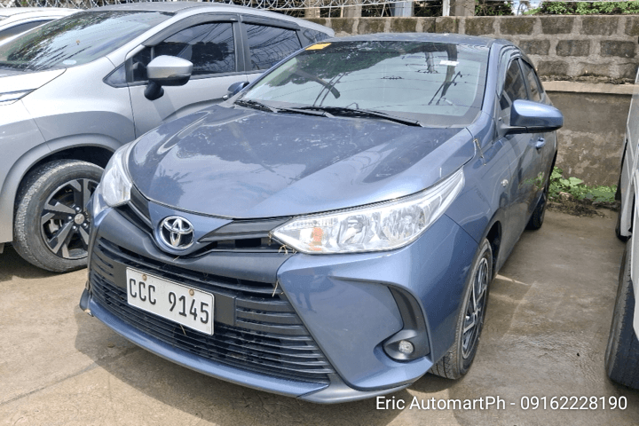 Car gallery image