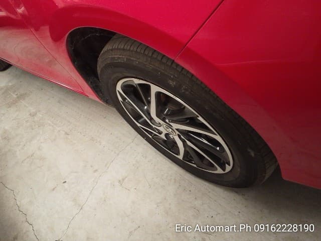 Car gallery image