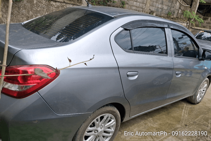 Car gallery image