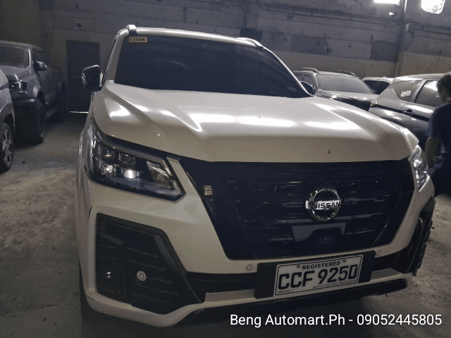 Car gallery image