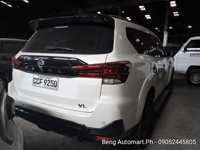 Car gallery image