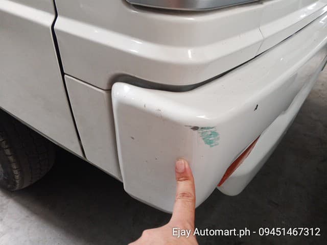 Car gallery image