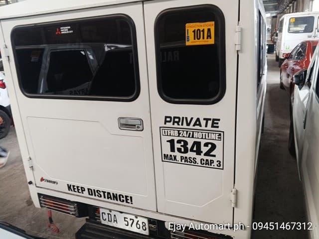 Car gallery image