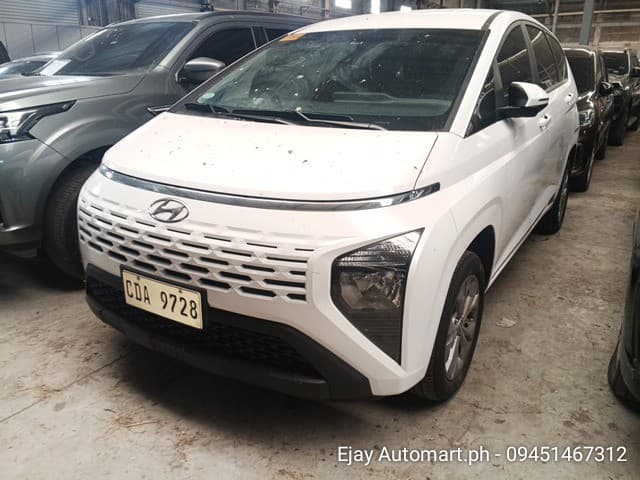 Car gallery image